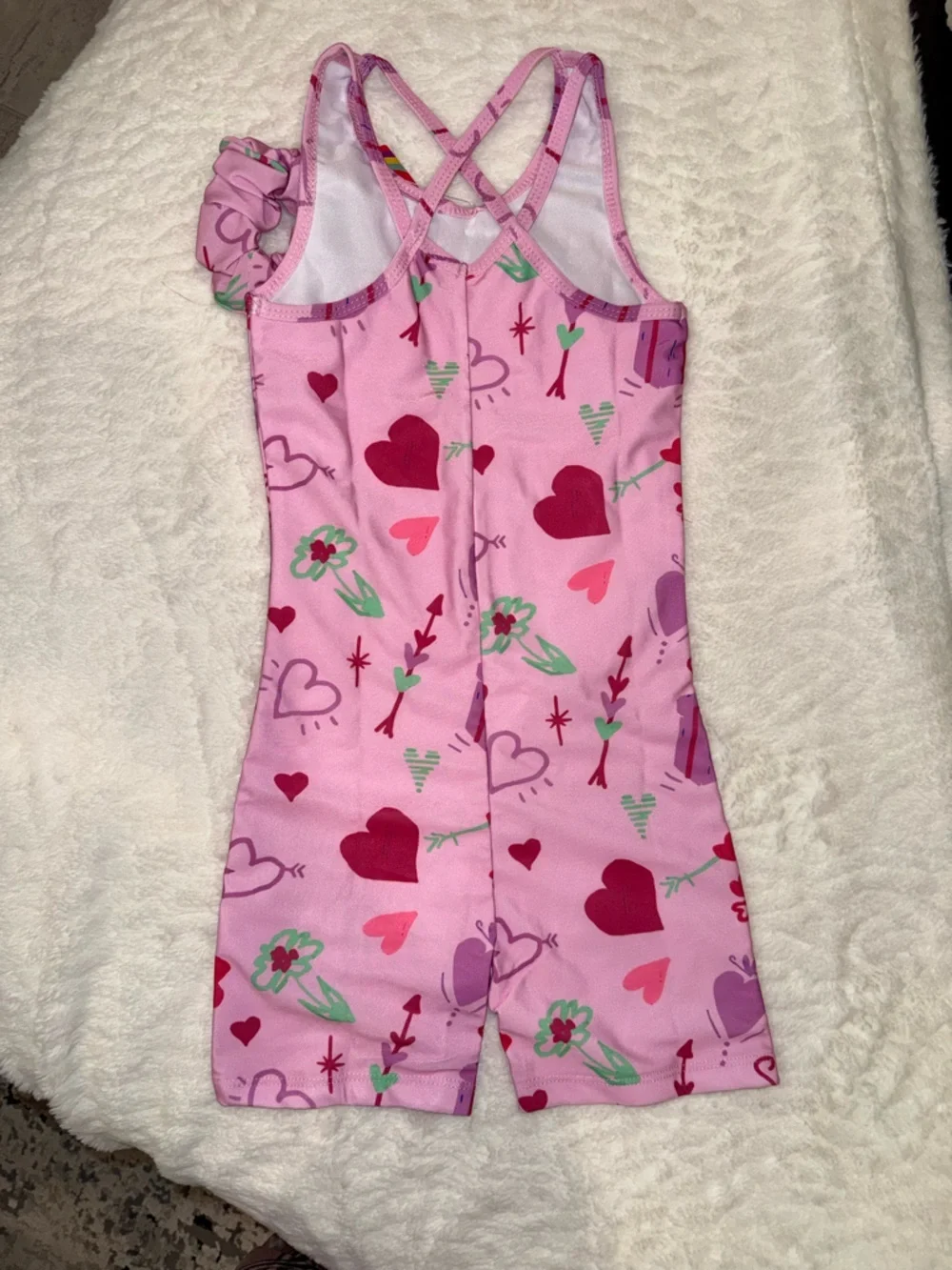 Girls Pink Heart & Gift Print One-Piece Swimsuit with Scrunchie Size 4-5 Years